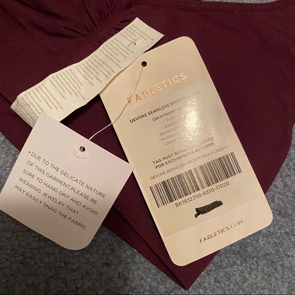 NWT Fabletics Devore Seamless Sports Bra II - Picture 5 of 6